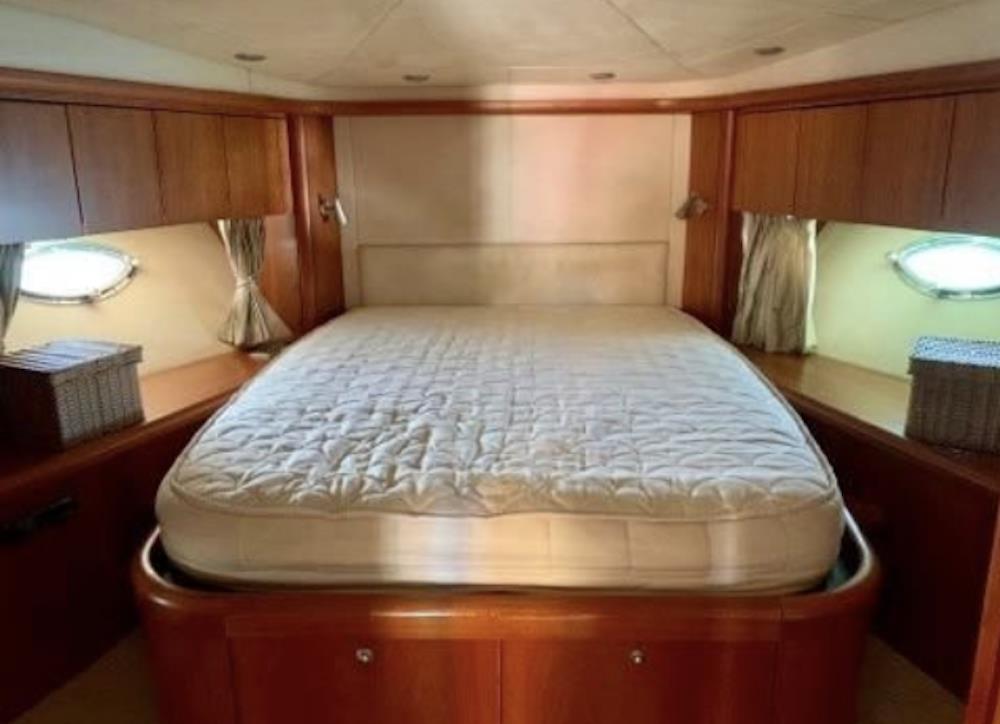 2008 SUNSEEKER PREDATOR 72 